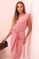 Kesi Sukienka damska elegancka z gumką w talii i rozcięciem ciemno różowa