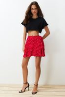 Trendyol Red Floral Patterned Viscose Mini Woven Shorts Skirt