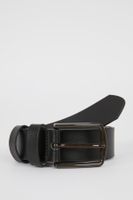 DEFACTO Men&#39;s Rectangular Buckle Faux Leather Classic Belt