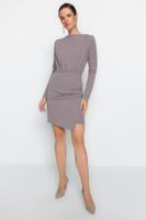 Trendyol Mink Premium Teksturowana Krepa Drapowana Sukienka Mini Z Dzianiny