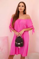 Kesi Włoski Women's viscose dress with tied sleeves pink