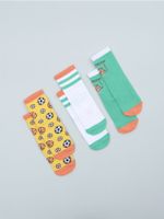 Sinsay - Skarpetki z motywem piłkarskim 3 pack - wielobarwny