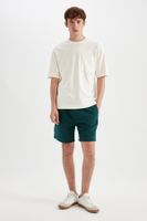 DEFACTO Regular Fit Straight Leg Basic Shorts