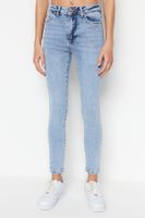 Jeansy damskie Trendyol Denim