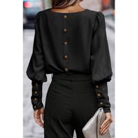Elegantna Bluza Na Kopčanje, Crna