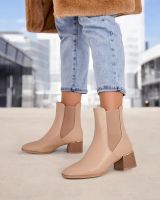 Resti Women's ankle boots on low heels Eterra