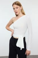 Trendyol Ecru Slim Tie Detailed Single Sleeve Crop Stretchy Knitted Blouse