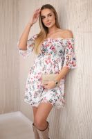 Shoulder dress with ecru floral pattern