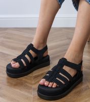 D/CEO Black platform gladiator sandals Hartos